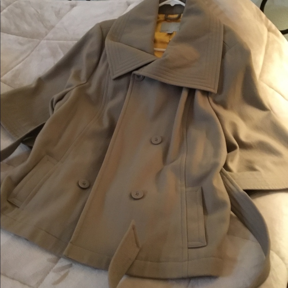 Old Navy Women’s Double-breasted Coat